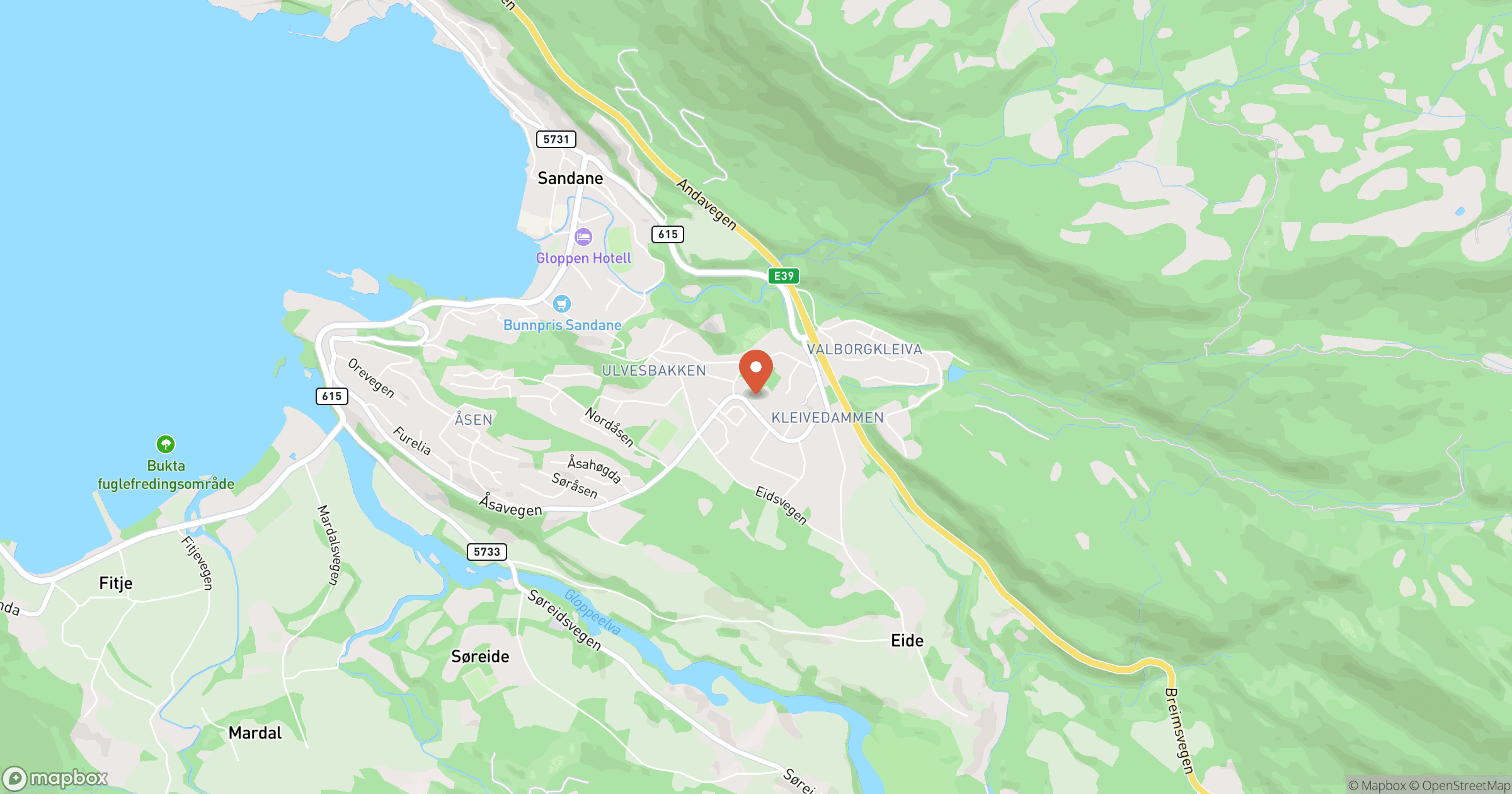 TØMRER ALME – hero