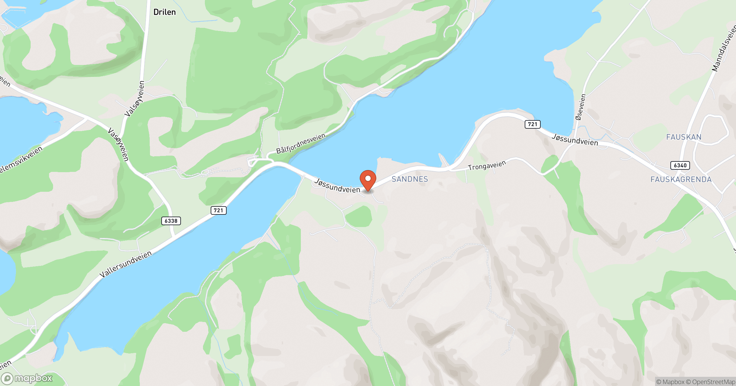 DAHLØ SNEKKERSERVICE – hero